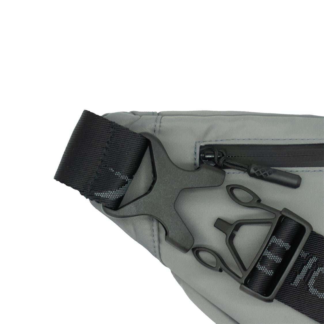 6 Daily bag Buckle